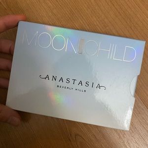 ABH Moonchild Highlighter